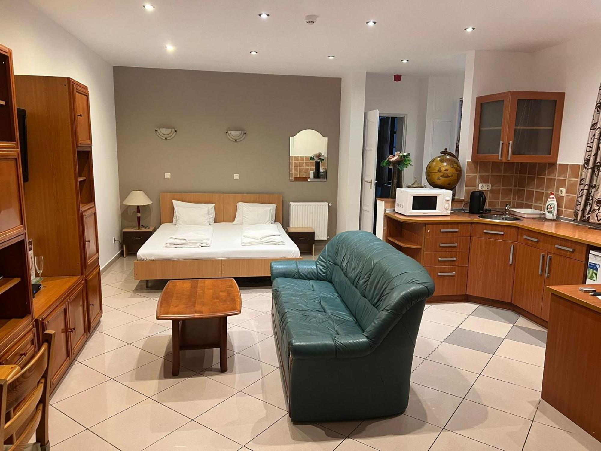 Hotel Esprit 3*